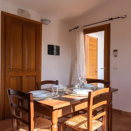 Cozy Surrounded By Nature Budoni